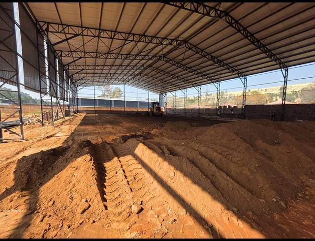 2,200M² WAREHOUSE TO LET IN AEROTON